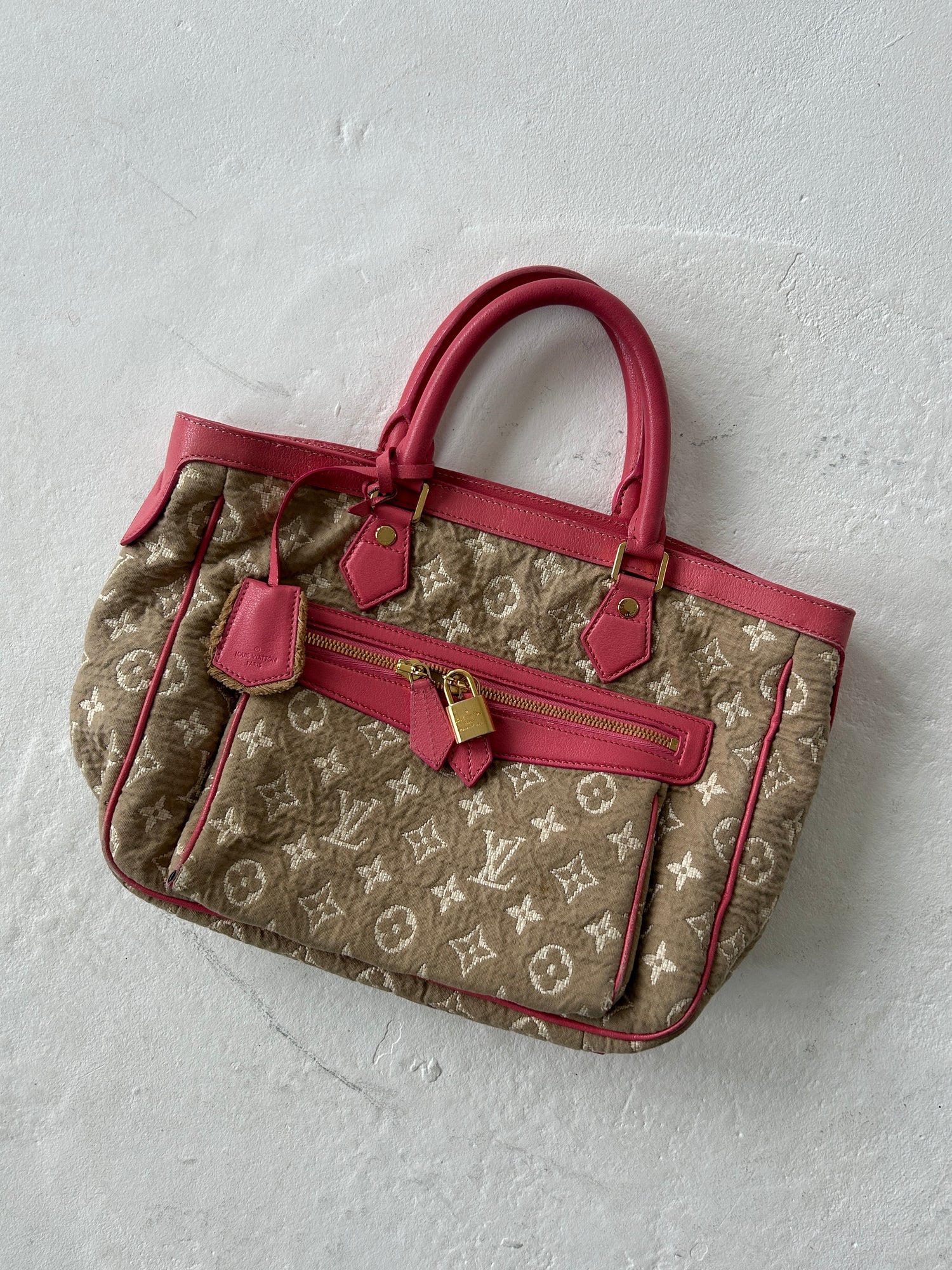 Louis Vuitton Sabbia Cabas MM Tote Bag